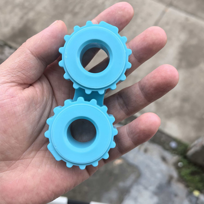 Nouveau Fidget Spinner à engre - Cycling Gear For Kids avis et prix